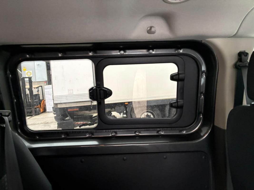 Ford Transit Custom Kombi 2.0 TDCI 110kW 320 L1 Trend