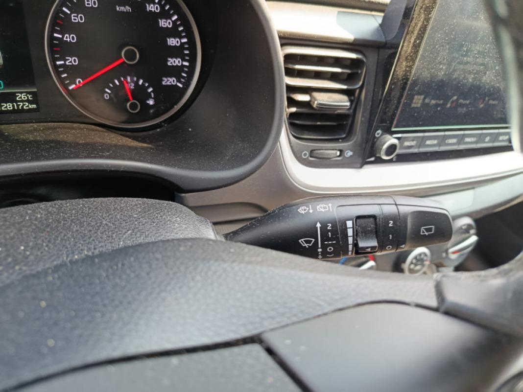 Kia Stonic 1.0 TGDi 74kW 100CV MHEV iMT Concept
