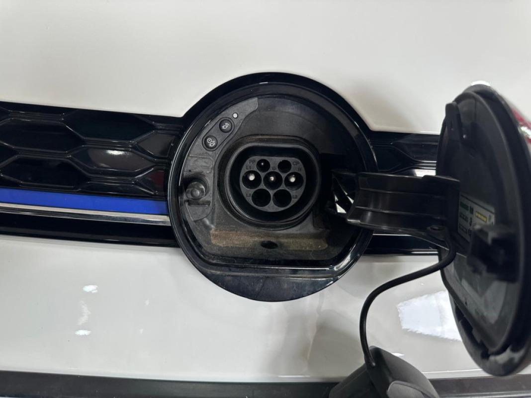 Volkswagen Golf GTE 1.4 TSI ePower 150kW 204CV DSG