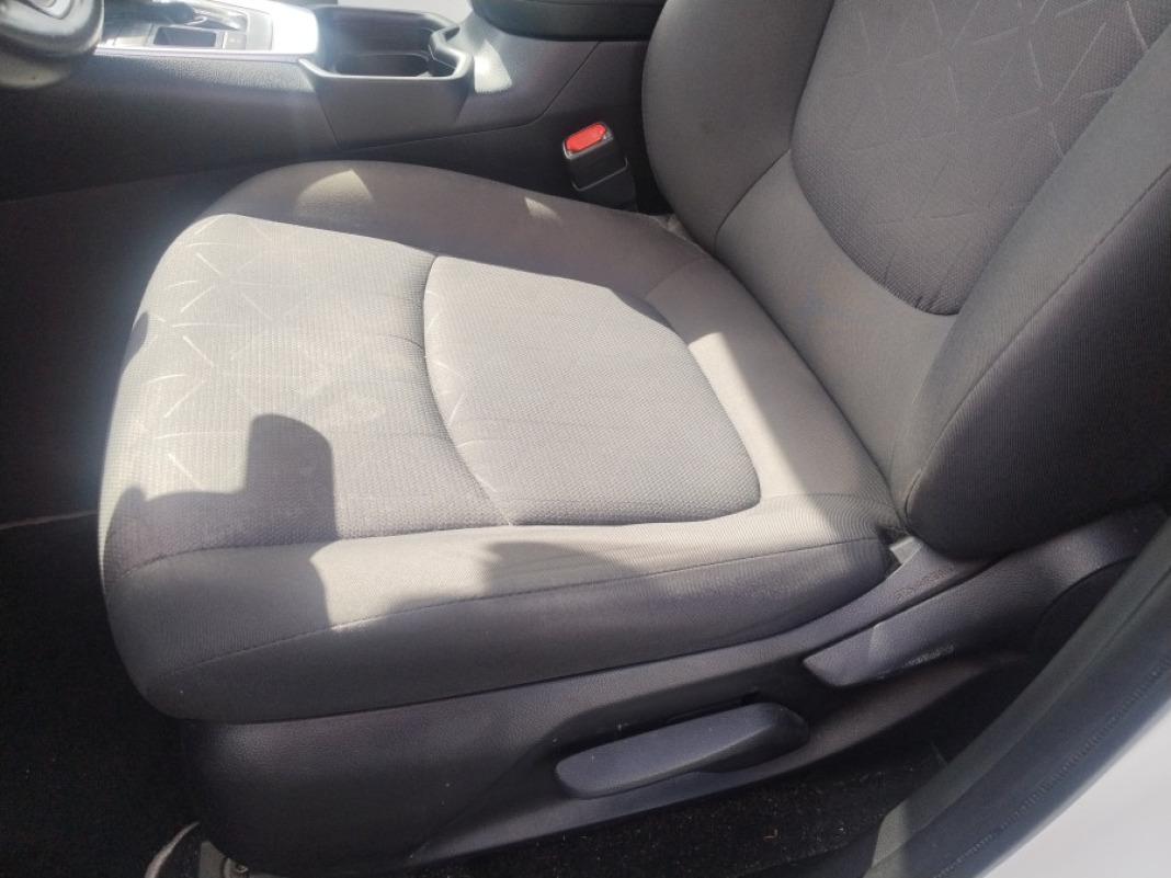 TOYOTA Rav4 2.5l 220H Advance Plus