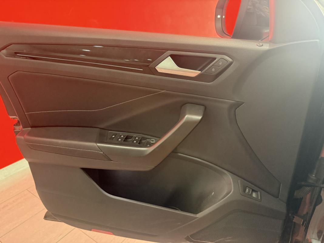 Volkswagen T-roc RLine 2.0 TDI 110kW 150CV DSG