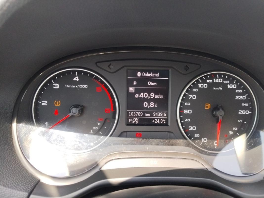 AUDI Q2 Design 30 TDI 85kW 116CV S tronic