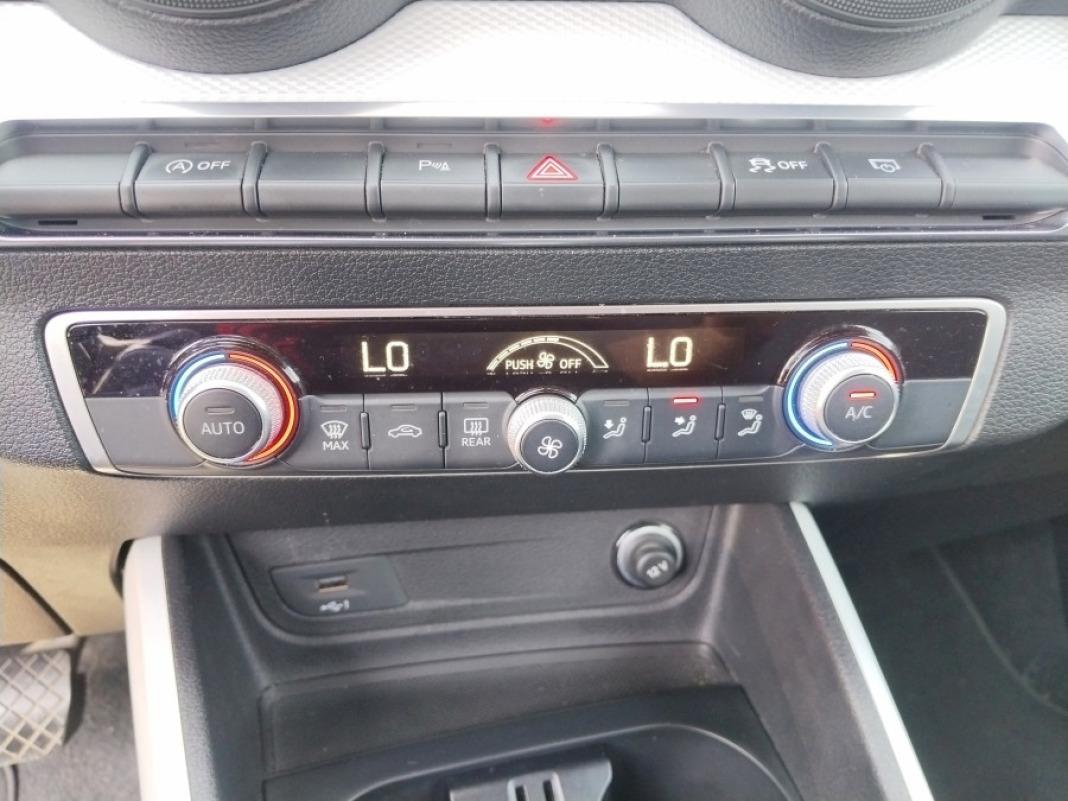 AUDI Q2 Design 30 TDI 85kW 116CV S tronic
