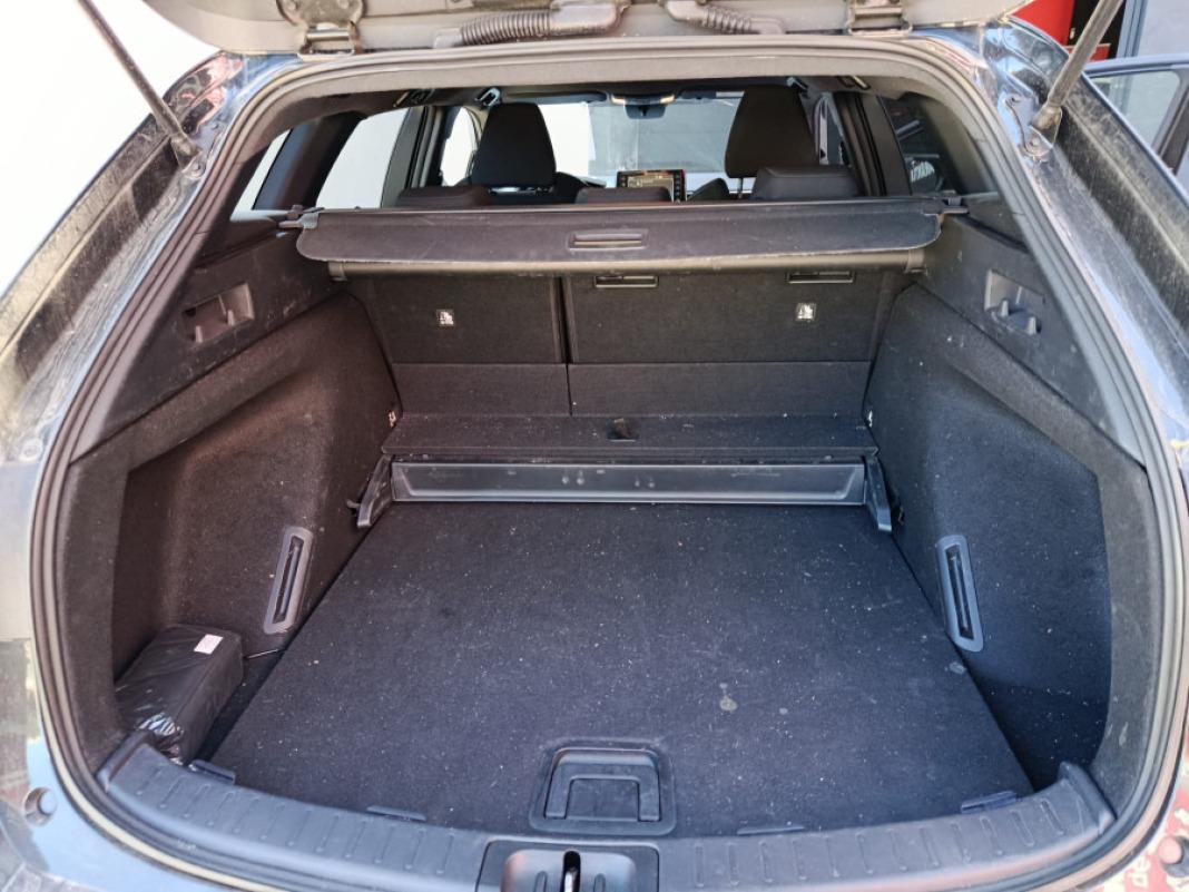TOYOTA Corolla 1.8 125H BUSINESS ECVT TOU SPORT