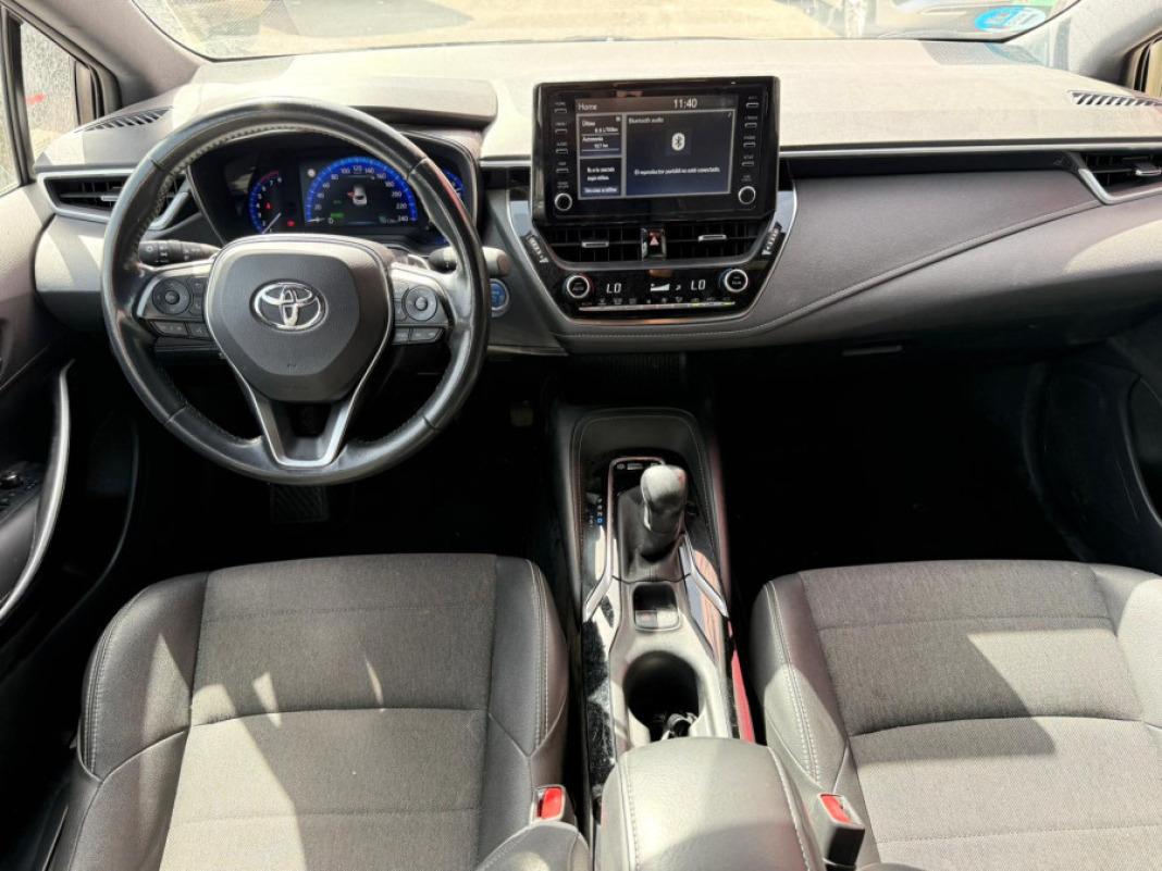 TOYOTA Corolla 2.0 180H STYLE ECVT