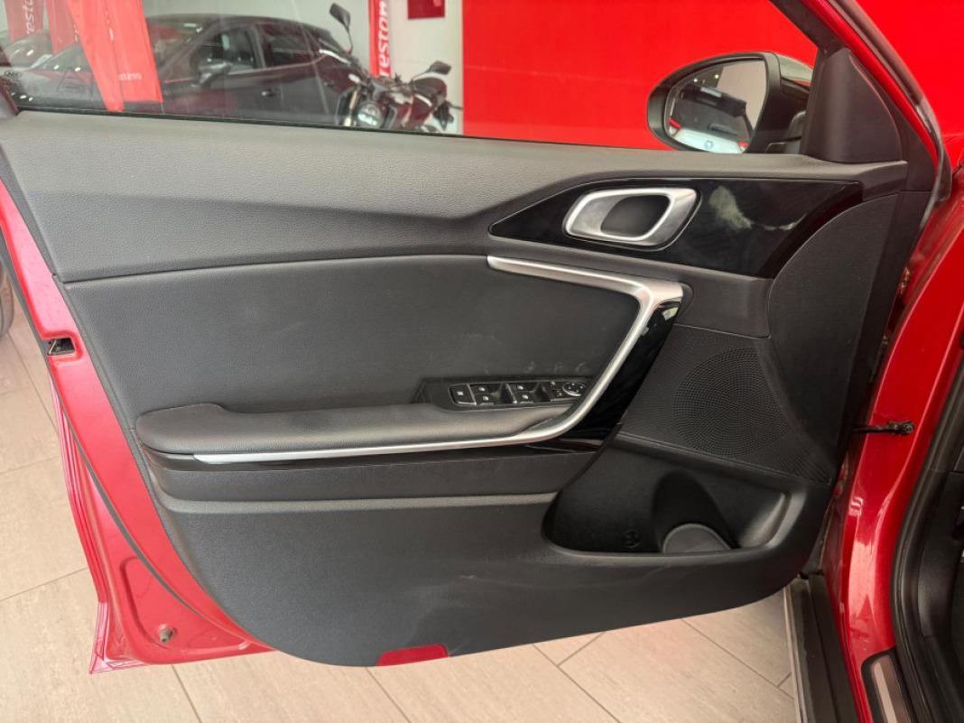 Kia Xceed 1.5 MHEV iMT Emotion 118kW 160CV
