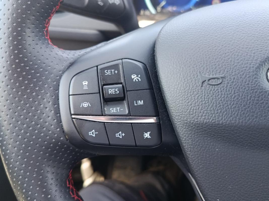 Ford Kuga STLine 2.5 Duratec FHEV 140kW 4x4 Auto