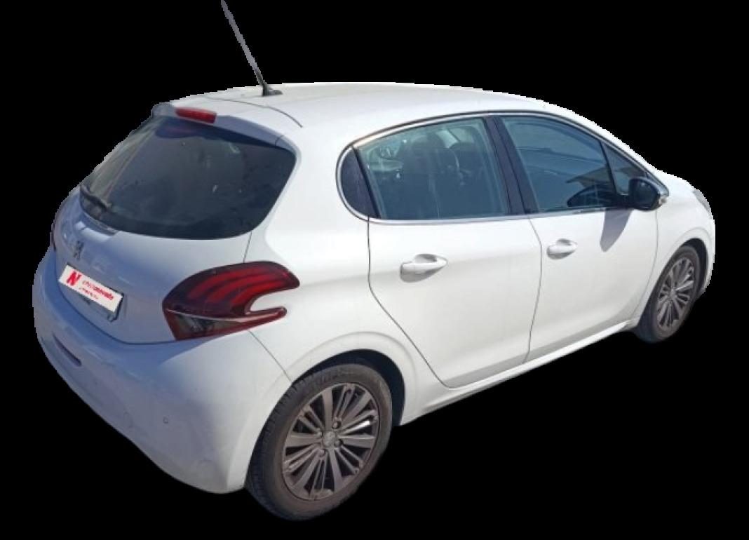 Peugeot 208 5P ALLURE 1.6 BlueHDi 73KW 100CV