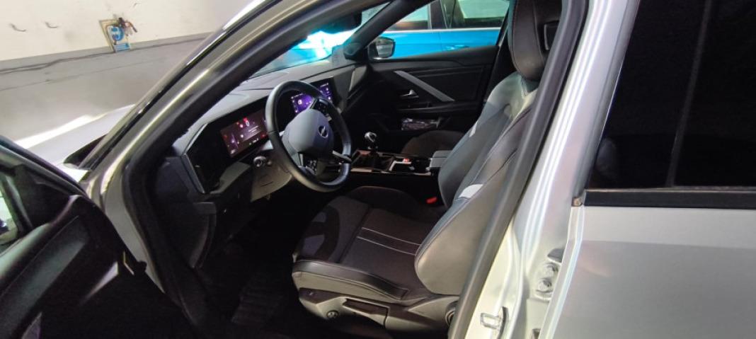 Opel Astra 1.2T XHT 96kW 130CV GS