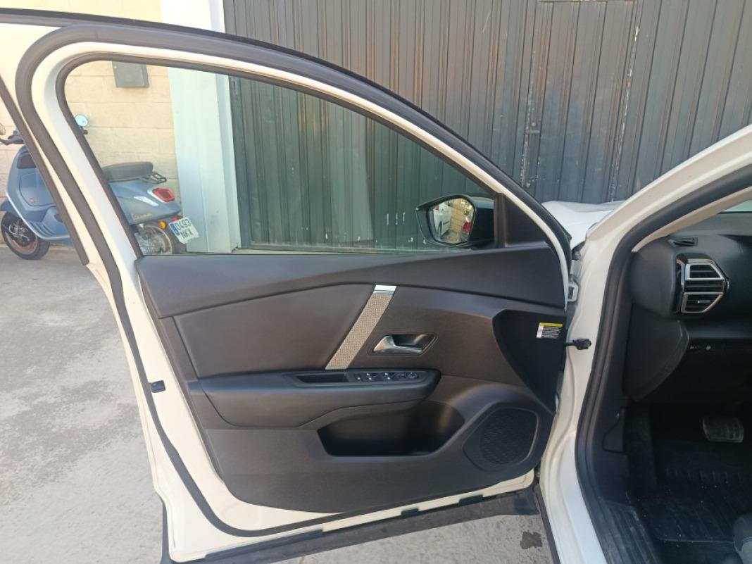 CITROEN C4 PureTech 130 SS EAT8 Plus
