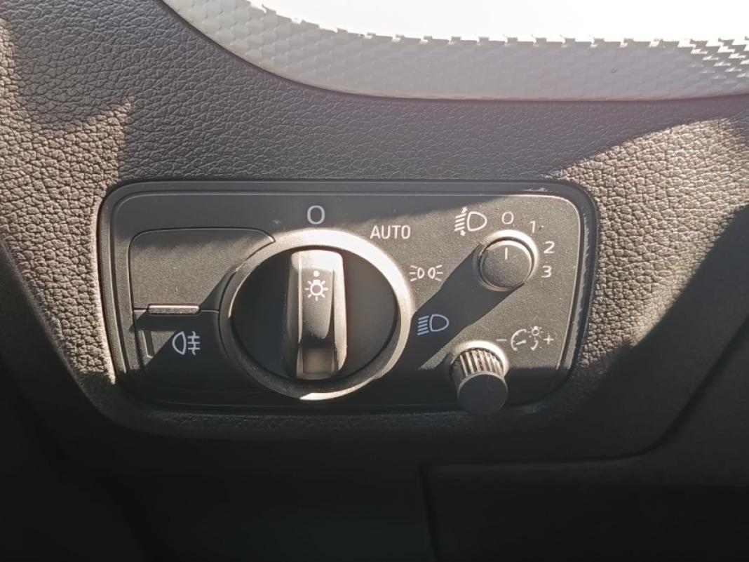 AUDI Q2 Design 30 TFSI 85kW 116CV