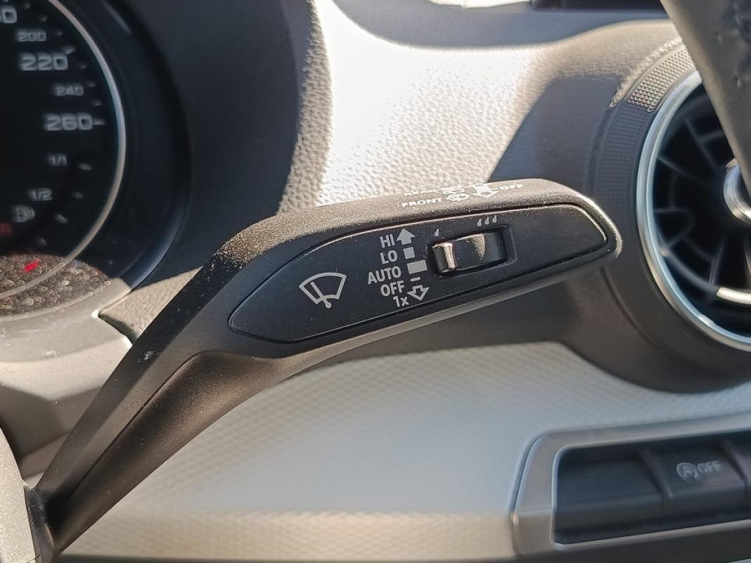 AUDI Q2 Design 30 TFSI 85kW 116CV