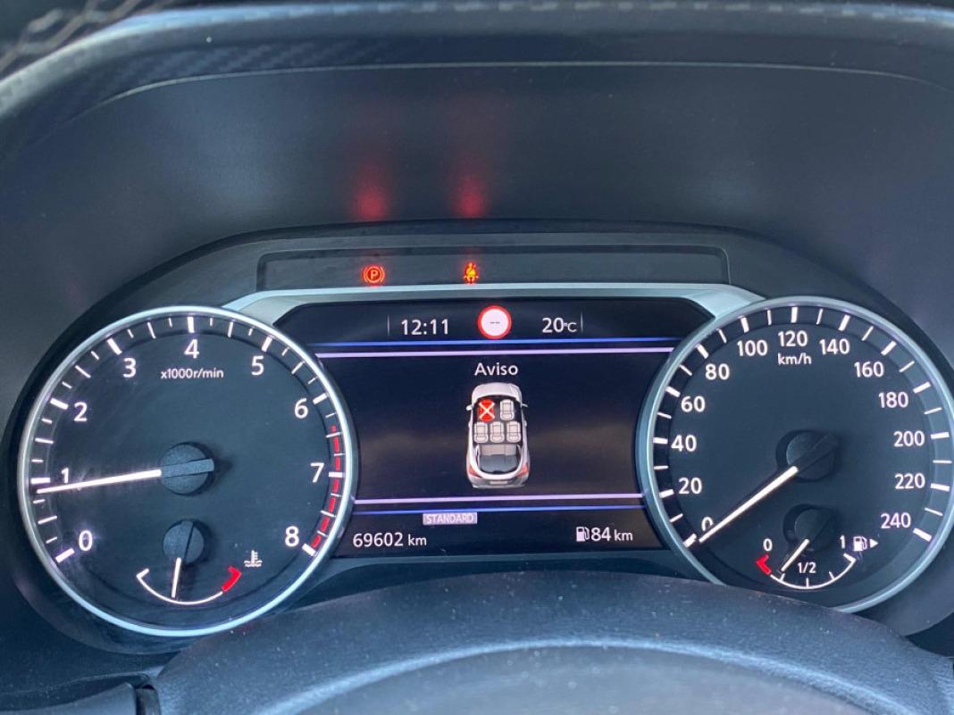 NISSAN Juke DIGT 84 kW 114 CV 6MT Kiiro
