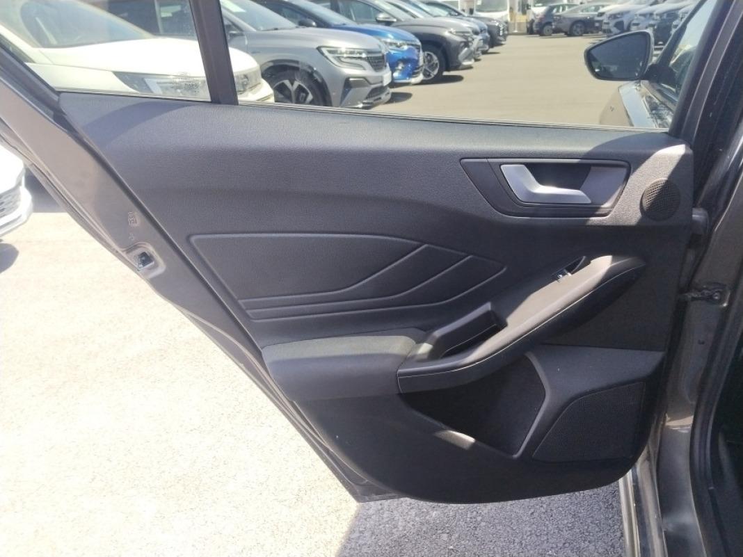 Ford Focus 1.0 Ecoboost MHEV 114kW STLine