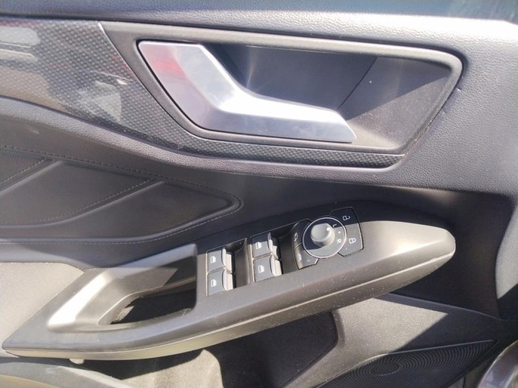Ford Focus 1.0 Ecoboost MHEV 114kW STLine