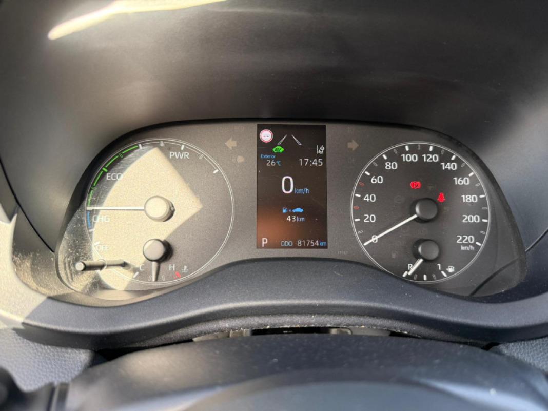 TOYOTA Yaris 1.5 120H Business Plus