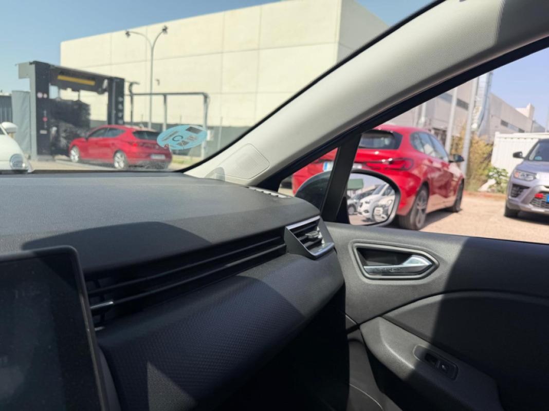 Renault Clio Equilibre TCe 67 kW 91CV