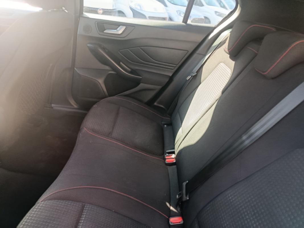 Ford Focus 1.0 Ecoboost MHEV 114kW STLine