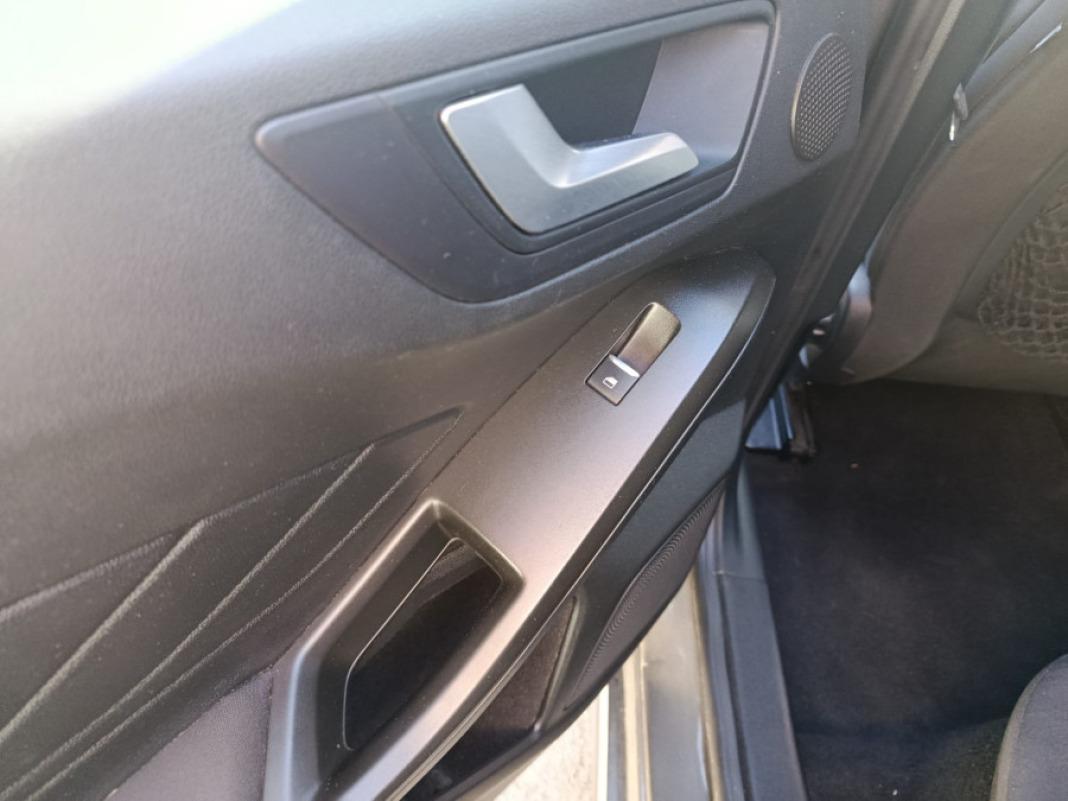 Ford Focus 1.0 Ecoboost MHEV 114kW STLine