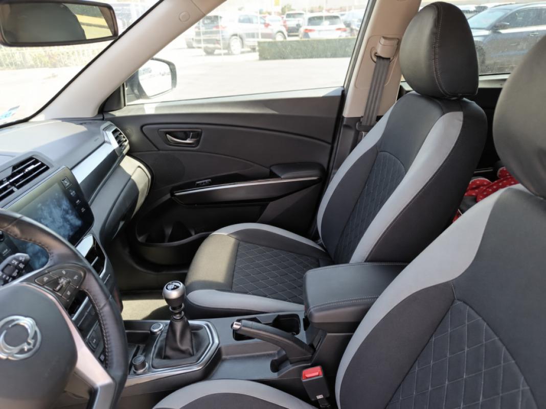 kgm Tivoli Grand G15T Urban Plus