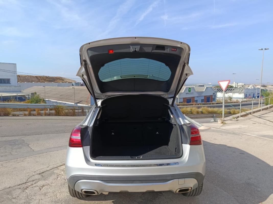 mercedes-benz Gla GLA 180