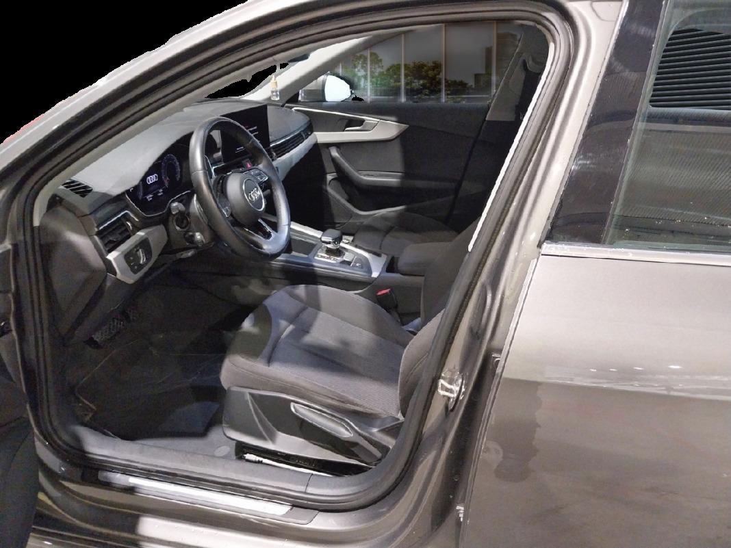 AUDI A4 Advanced 30 TDI 100kW 136CV S tronic