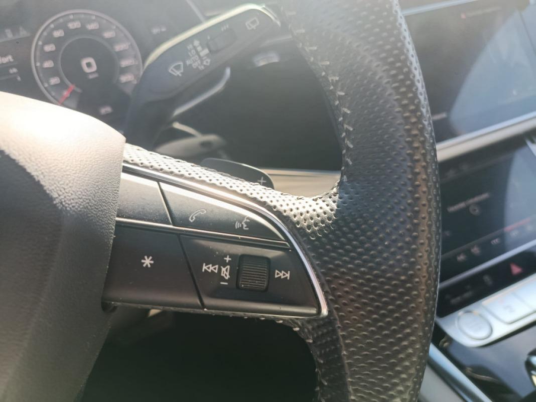 AUDI Q7 S line 45 TDI 170kW 232CV quat. tip.