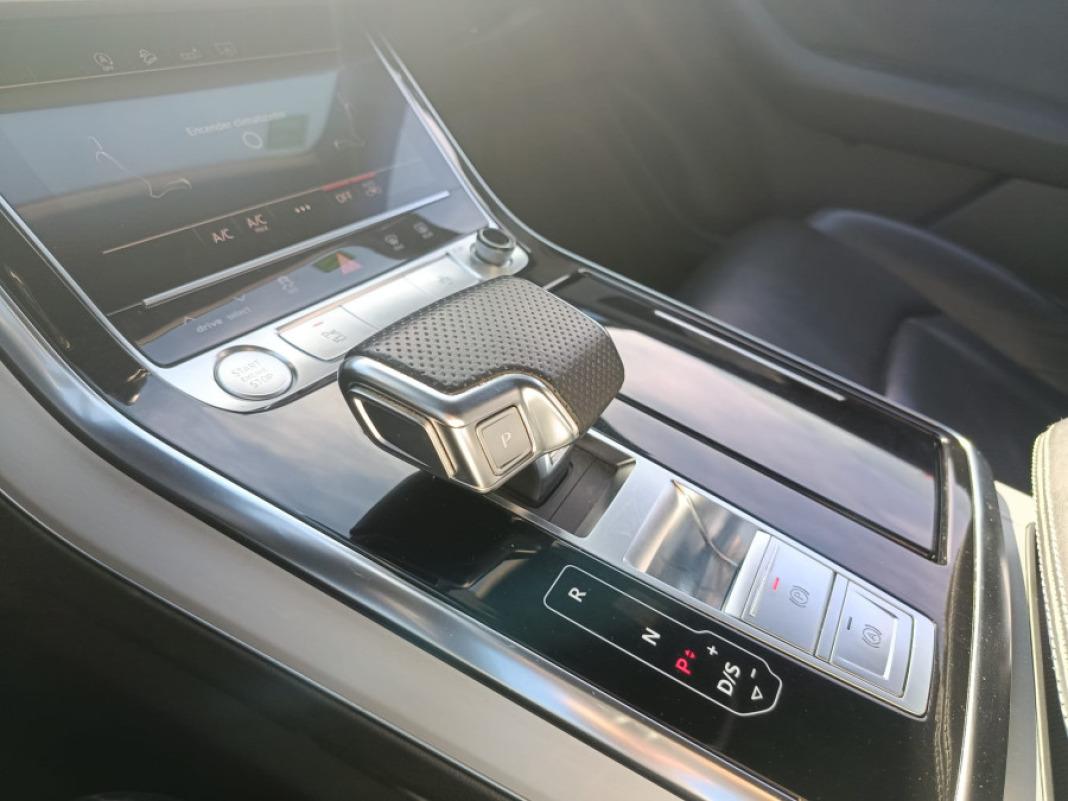 AUDI Q7 S line 45 TDI 170kW 232CV quat. tip.
