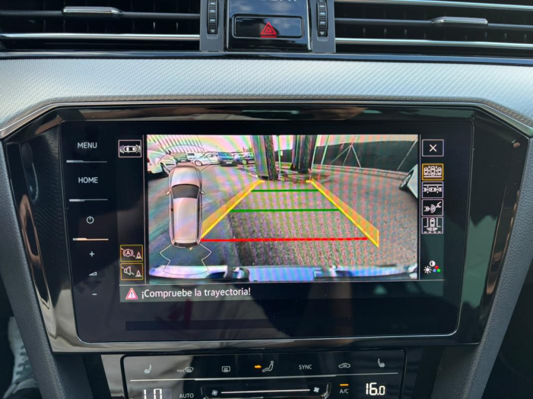 Volkswagen Passat Variant RLine 2.0 TDI 110kW DSG