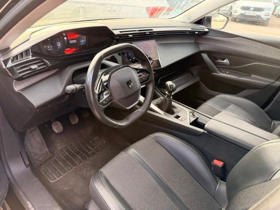 Peugeot 308 5P Allure Puretech 130 SS MAN