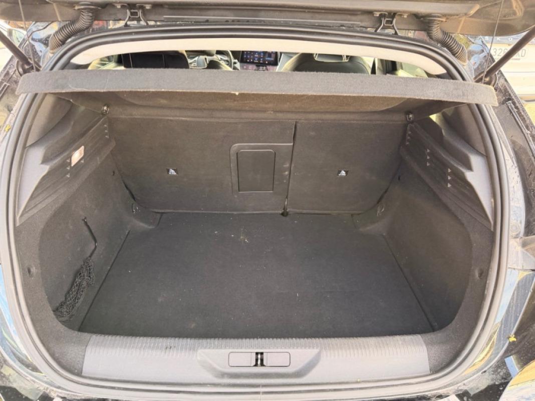 Peugeot 308 5P Allure Puretech 130 SS MAN