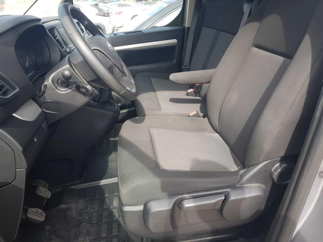 TOYOTA Proace Verso Shuttle L1 2.0D 106kW 145CV 6MT VX 9p