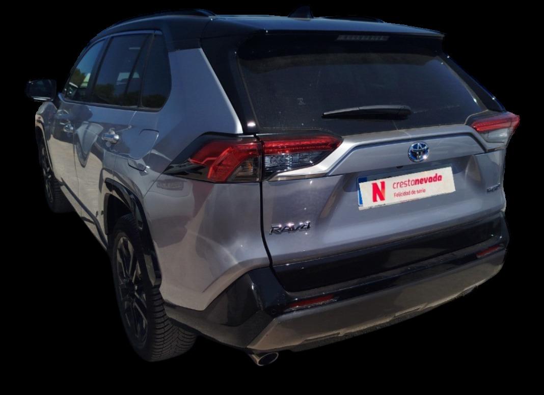 TOYOTA Rav4 2.5l 220H Style