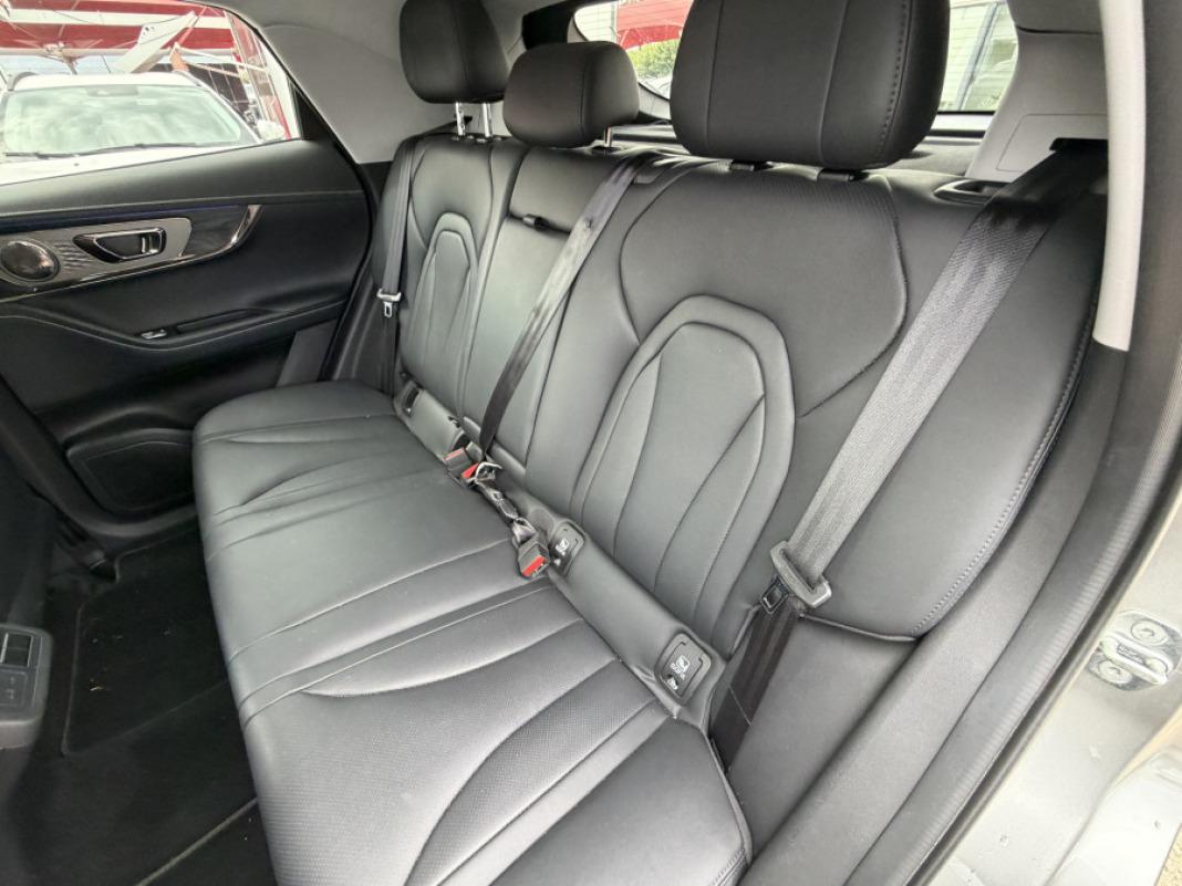 omoda 5 MY25 Premium 1.6 TGDI 108kW 145cv