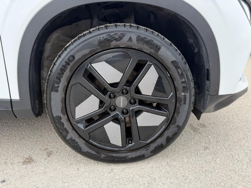 omoda 5 MY25  Premium 1.6 TGDI 108kW 145cv