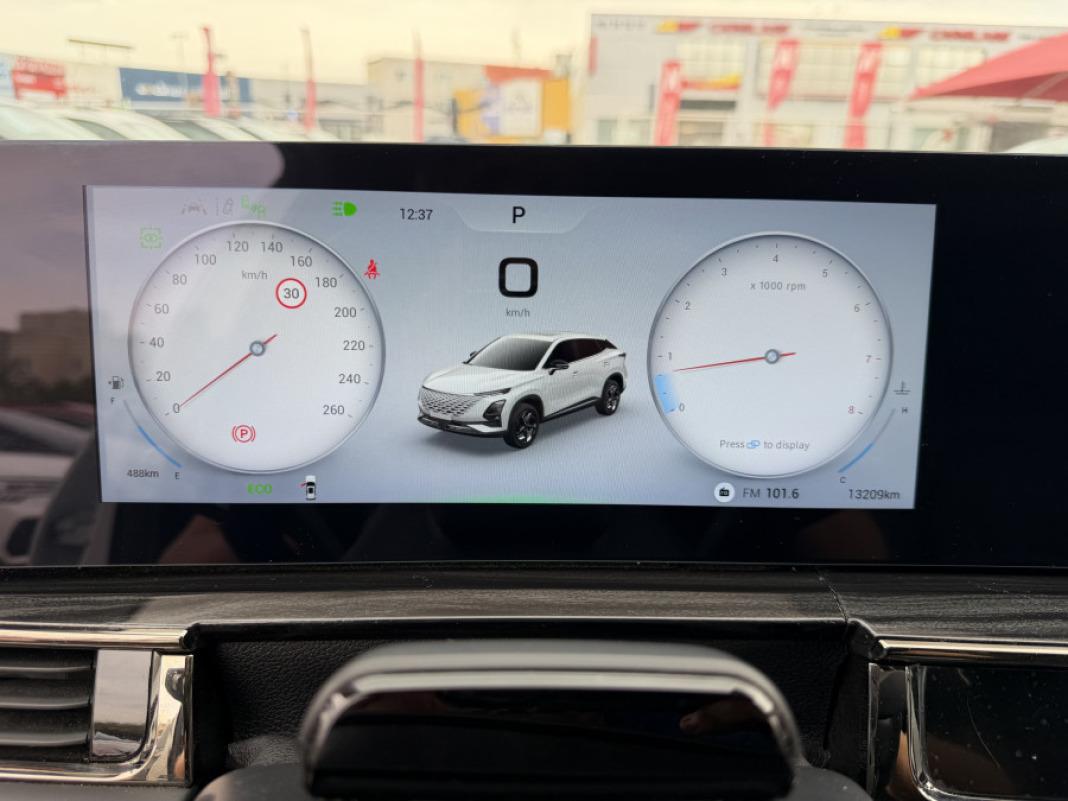 omoda 5 MY25  Premium 1.6 TGDI 108kW 145cv