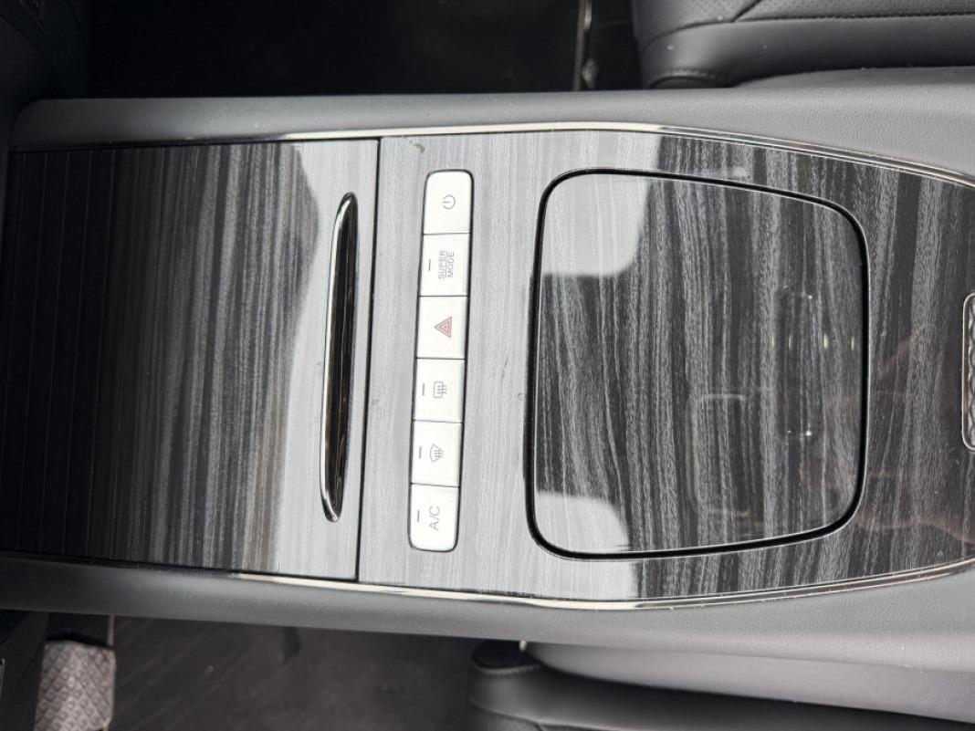 omoda 5 MY25  Premium 1.6 TGDI 108kW 145cv