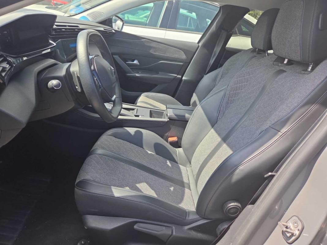 Peugeot 408 408 Allure PHEV 180 eEAT8