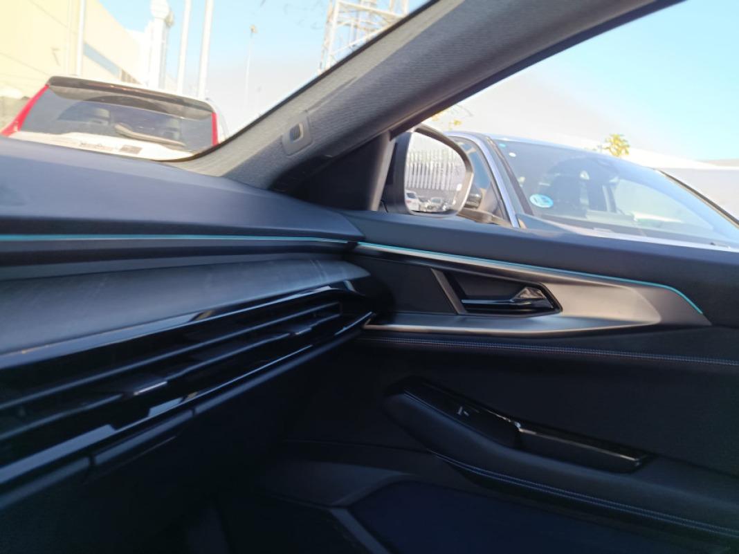Renault Rafale Esprit Alpine full hybrid ETech 147kW