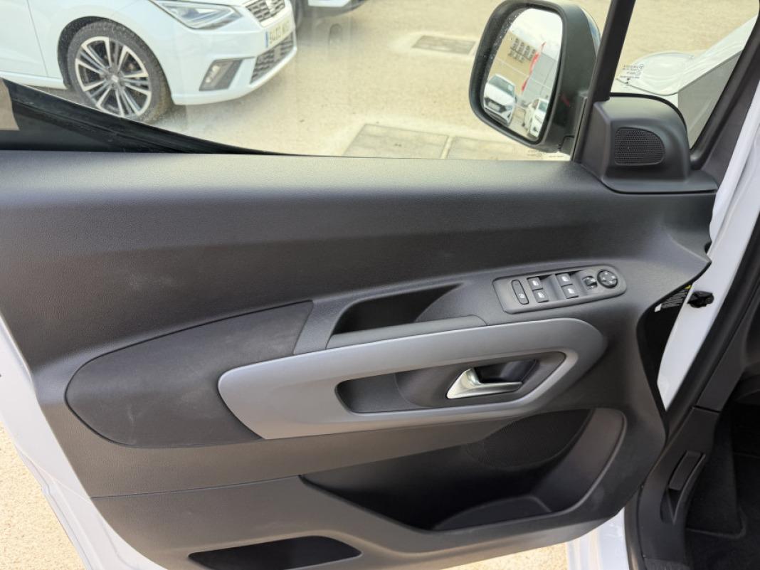 CITROEN Berlingo Talla XL Plus BlueHDi 7 plazas