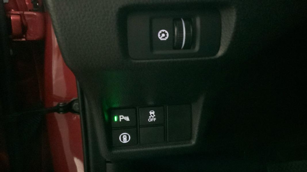 Honda Civic 2.0 i-MMD Elegance CVT