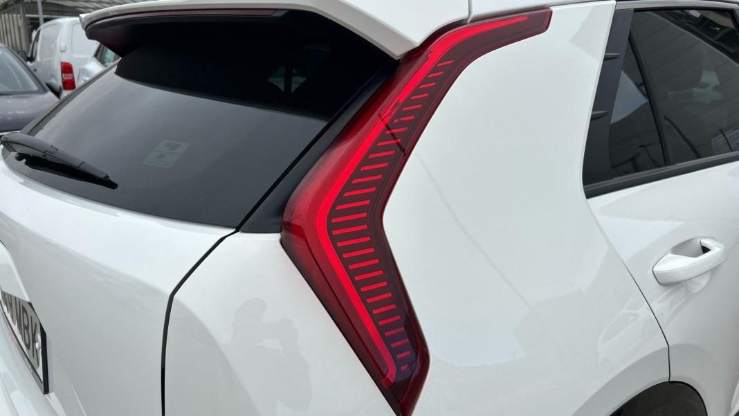 Kia Niro 1.6 GDi HEV 104kW (141CV) Emotion