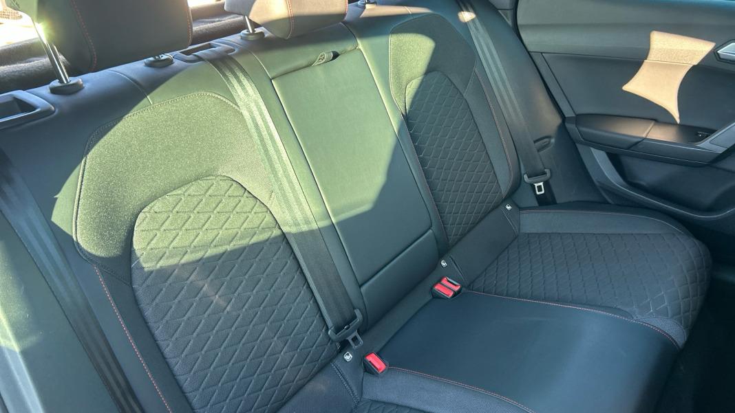 Seat Leon 1.0 eTSI 81kW DSG-7 SS FR XM ECO