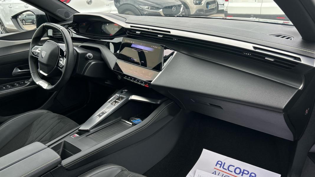 Peugeot 408 408 GT PHEV 180 e-EAT8