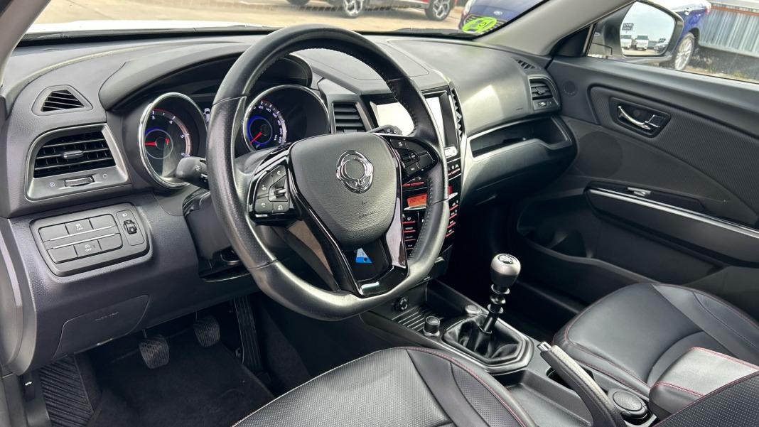 Ssangyong Xlv D16T Premium