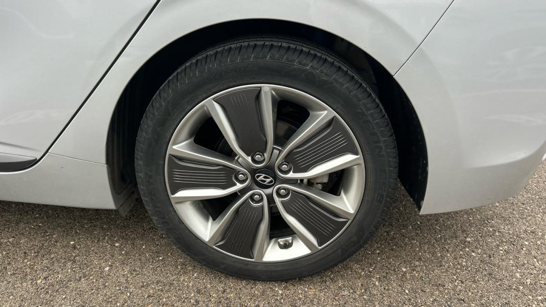 Hyundai Ioniq 1.6 GDI HEV Tecno DT