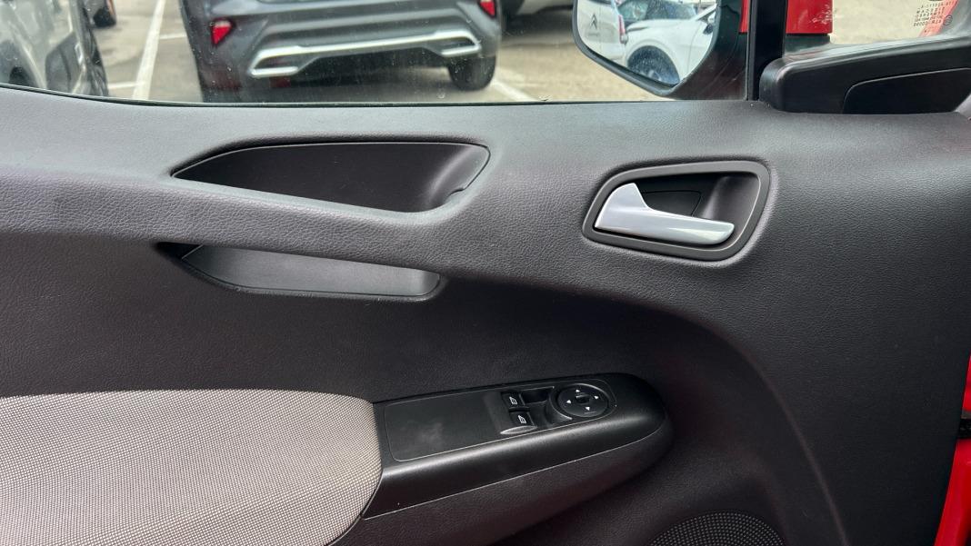 Ford Tourneo Courier 1.5 TDCi 95cv Titanium