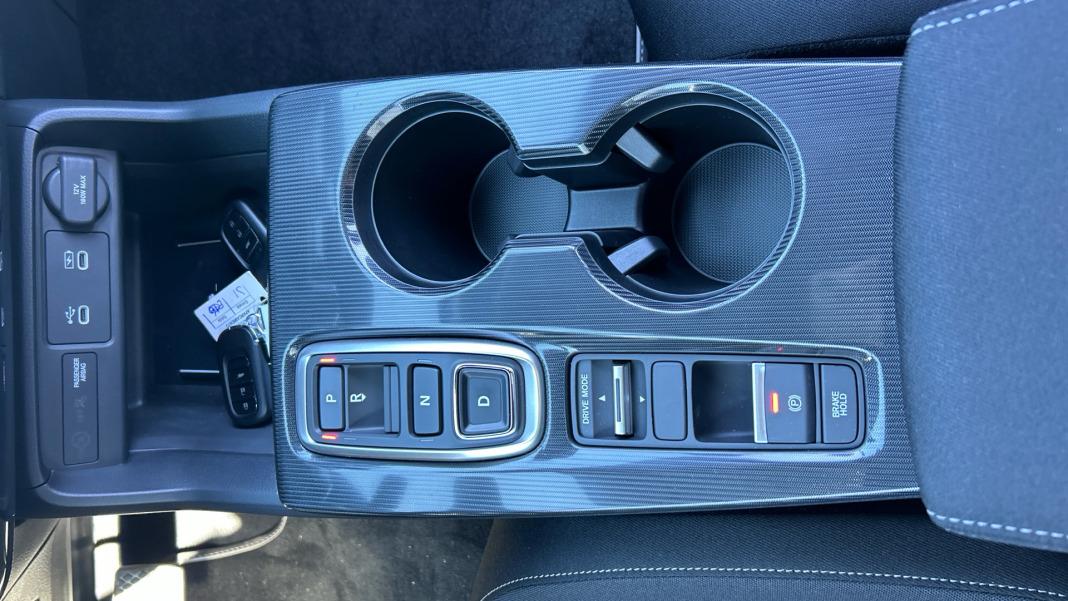 Honda Civic 2.0 i-MMD Elegance CVT