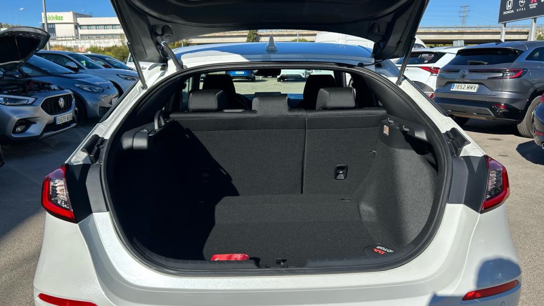 Honda Civic 2.0 i-MMD Elegance CVT