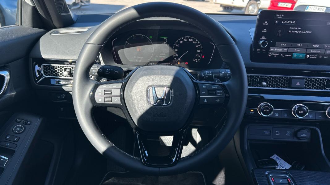 Honda Civic 2.0 i-MMD Elegance CVT